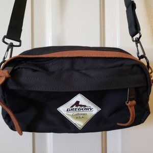 Gregory crossbody bag, retro style, pre-owned never used